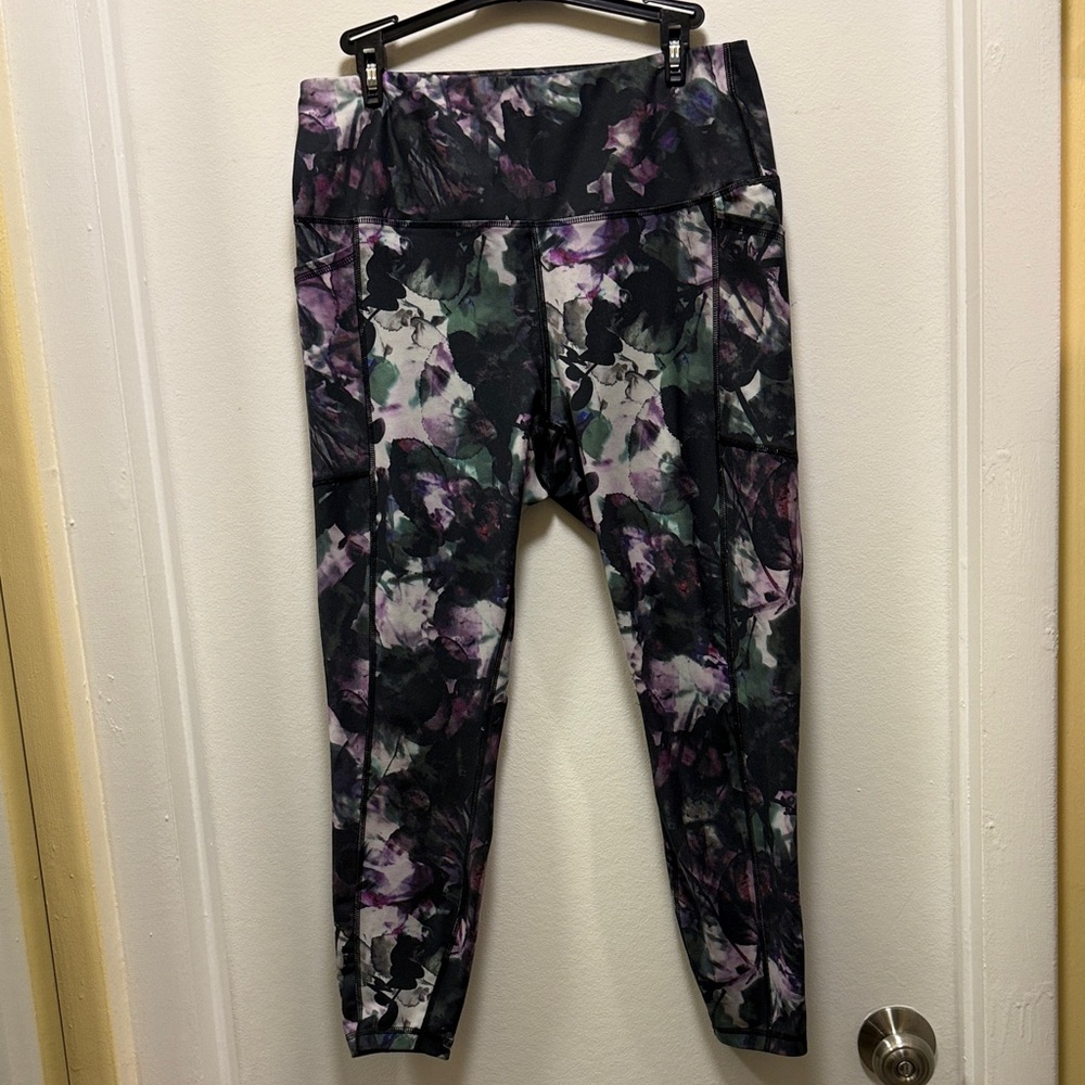 RBX Women's Abstract Floral Leggings - Black and Purple